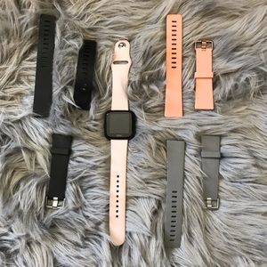 Like-new fitbit Versa